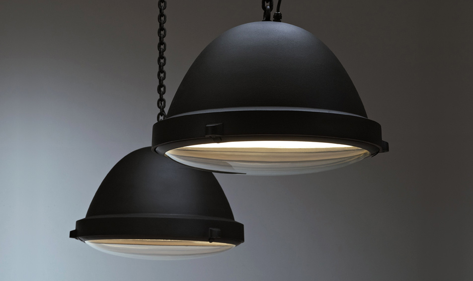 The Outsider XL Pendant by Jacco Maris 1